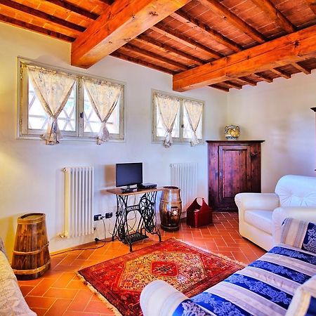 Holiday Home Casa Riccardo Gigliola Стая снимка